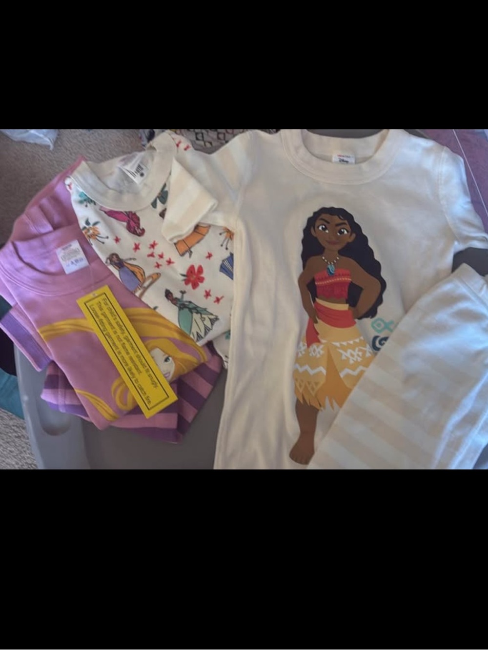 3 pairs of Hanna andersson short sleeve pjs - Disney
